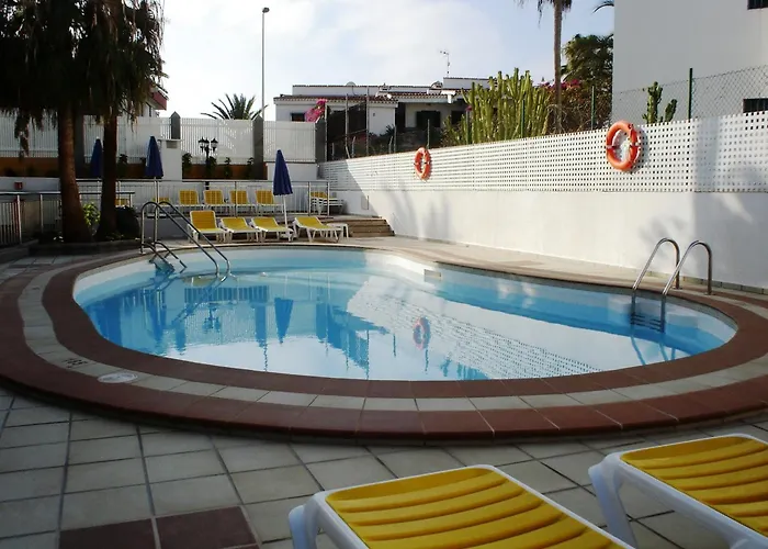 Karina Playa del Ingles (Gran Canaria)